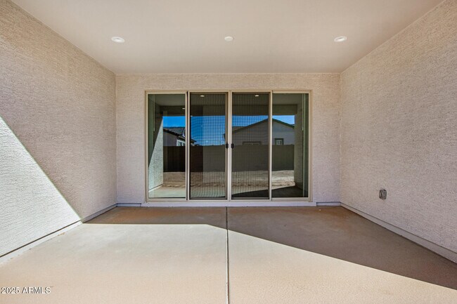 Building Photo - 16547 Avenida del Sol W