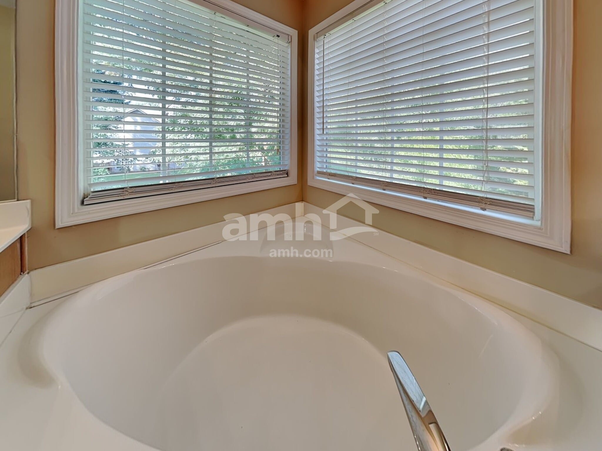 Building Photo - 2713 Cascade Bend Dr