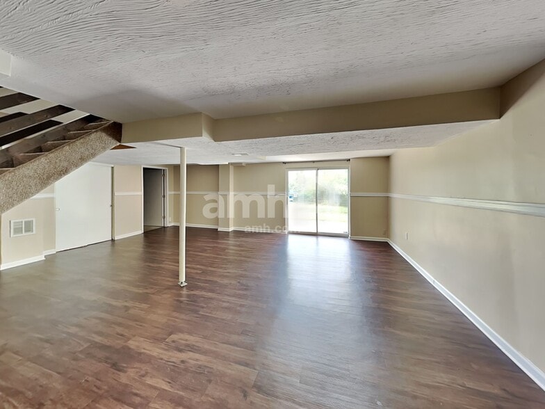 Building Photo - 6488 Jayfield Dr