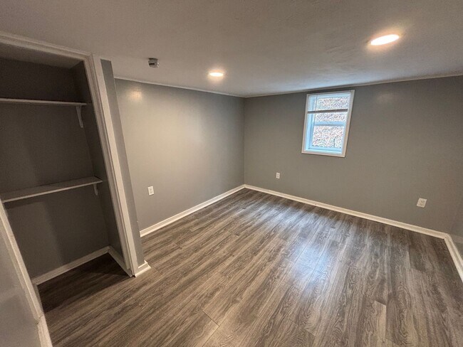 Building Photo - 3 bedroom 1.5 bathroom for rent in Arlington