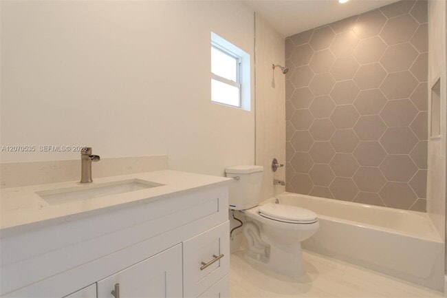 Building Photo - 16035 SW 299th Terrace