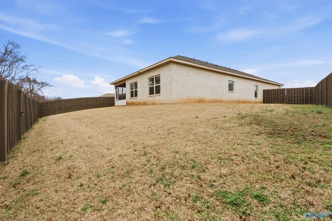 Building Photo - 6576 Jacaranda Dr NW