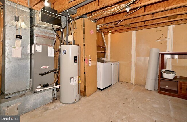 Building Photo - 14310 Rich Branch Dr