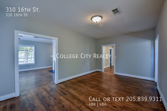 Building Photo - 310 16th St