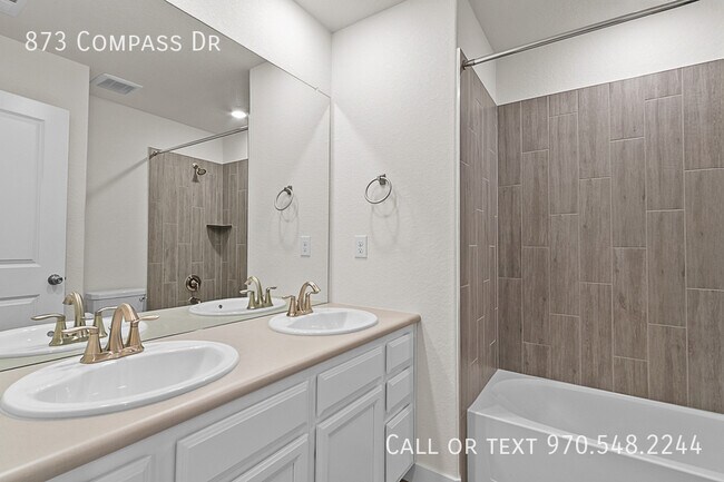 Building Photo - 873 Compass Dr