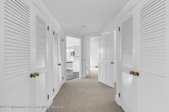 Building Photo - 181 Lewis Ln