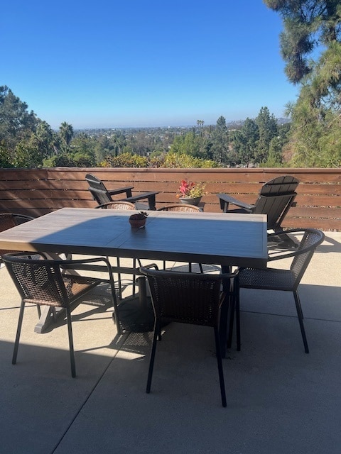 Building Photo - 9415 Mesa Terrace