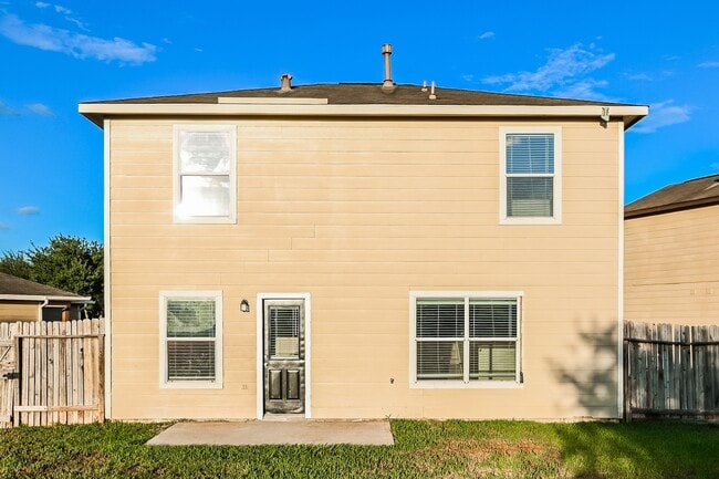 Building Photo - 7727 Painted Desert Dr