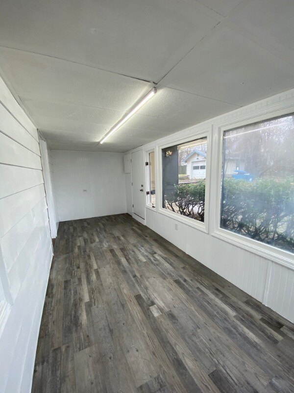 Building Photo - 3325 Brown St