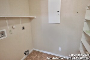 Building Photo - 7811 Bypass