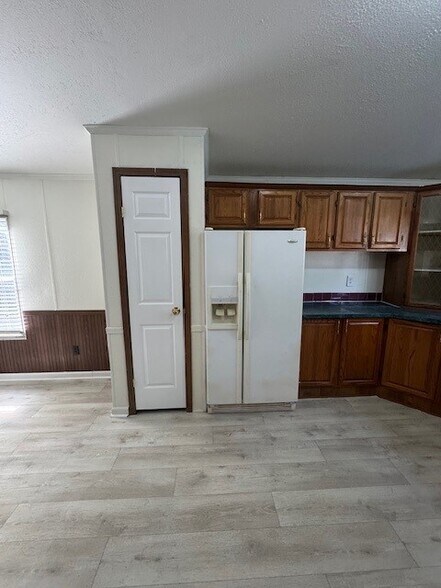 Building Photo - 9750 Limu Way