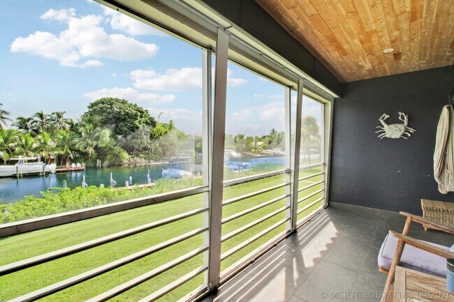 Building Photo - 342 Southwind Dr