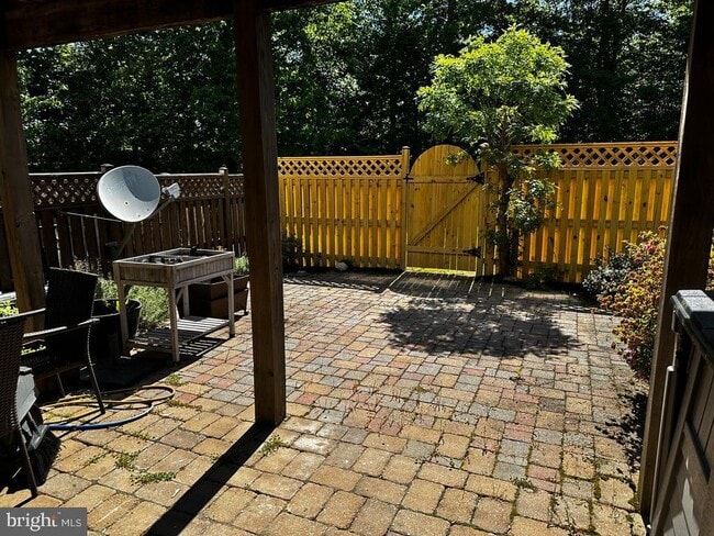 Building Photo - 11593 Nellings Pl