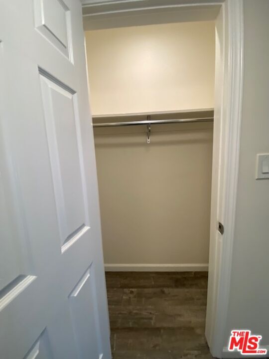 Building Photo - 7045 Hawthorn Ave