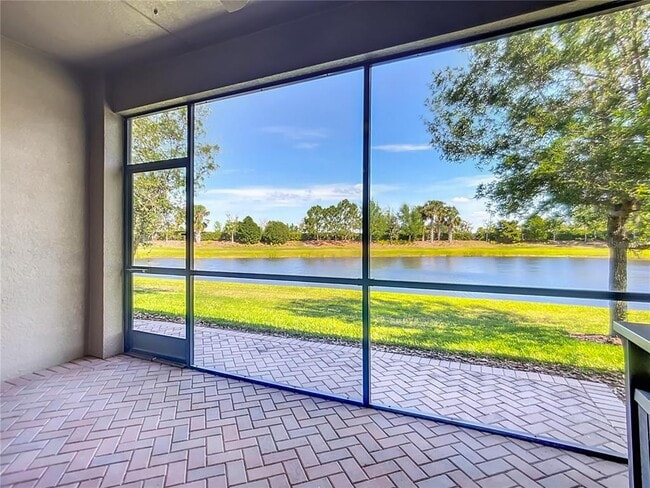 Building Photo - 15646 Aurora Lake Cir