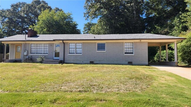Primary Photo - 349 Johnson Ferry Rd