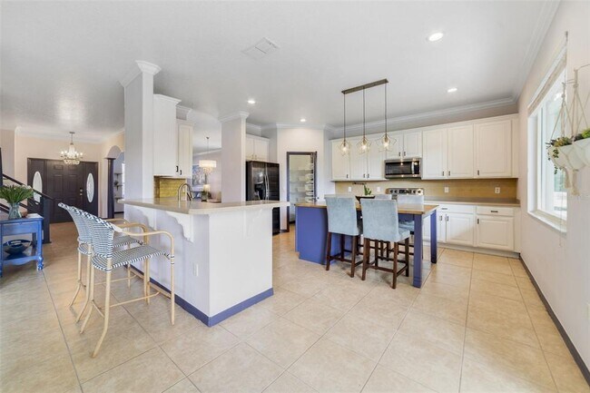Building Photo - 2732 Balforn Tower Way