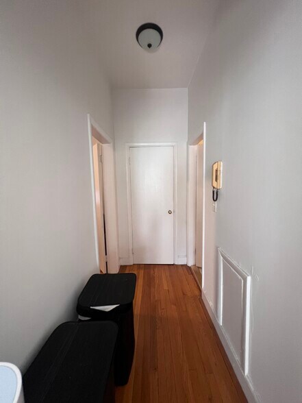 Building Photo - 26 Ellery St