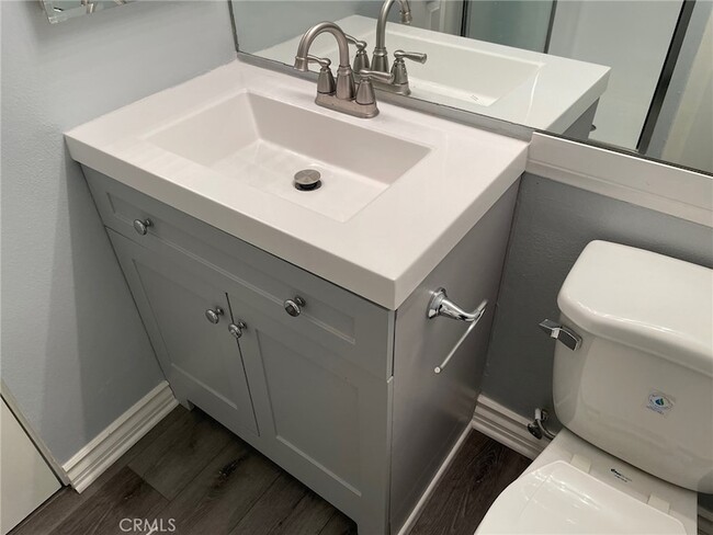 Building Photo - 45270 Panorama Dr