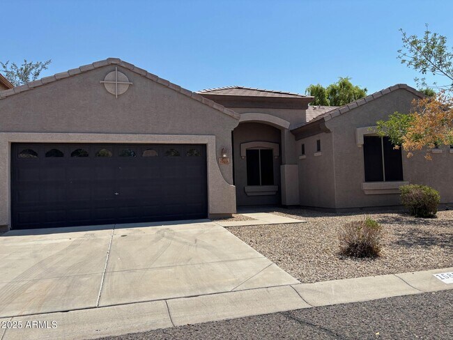 Primary Photo - 15853 N 74th Ave