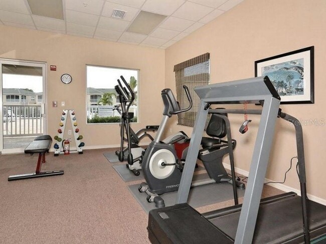 Building Photo - 6618 7th Ave Cir W