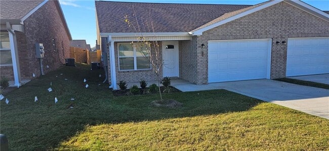 Building Photo - 533 NW 69th Ave