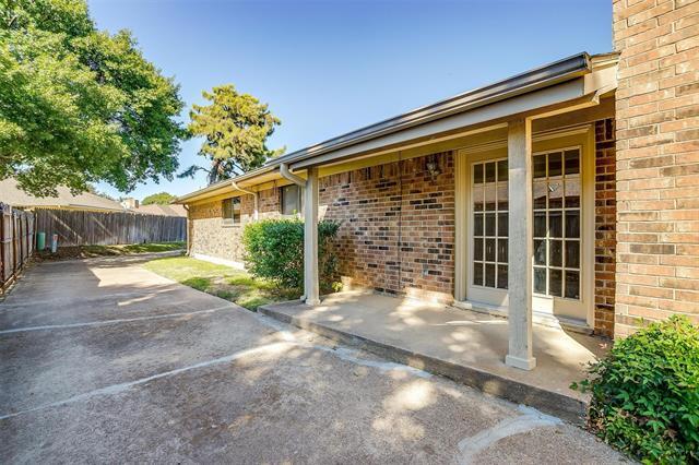 Building Photo - 4860 Ledgestone Ct