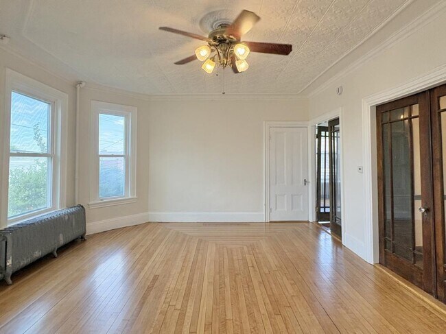 Building Photo - 63 3rd St