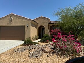 Building Photo - 38 Chianti