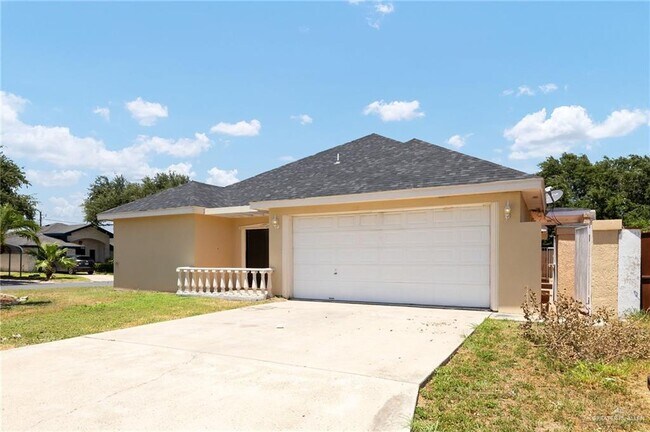 Building Photo - 604 Crystal Dr