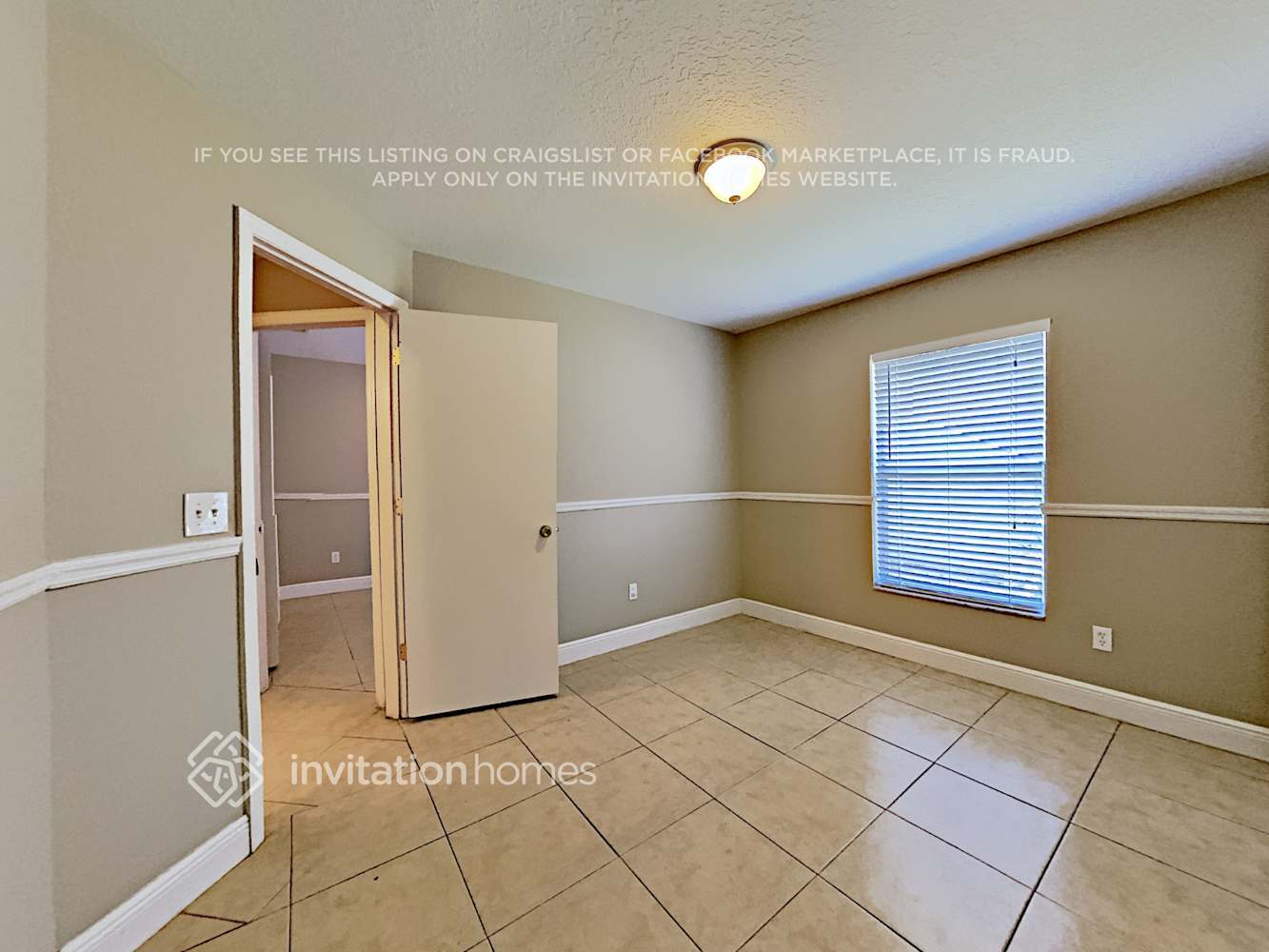 Building Photo - 854 River Cove Ave
