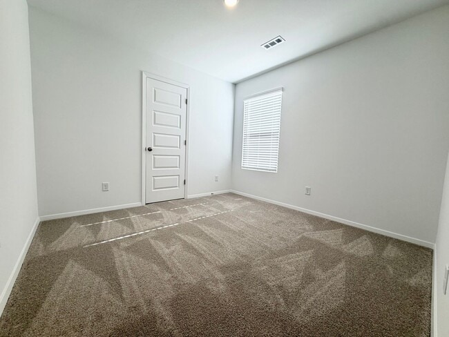 Building Photo - ***3705 N. Carmine Drive***