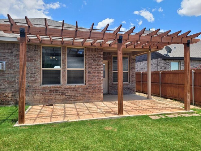Building Photo - 7003 Kate Reed Dr