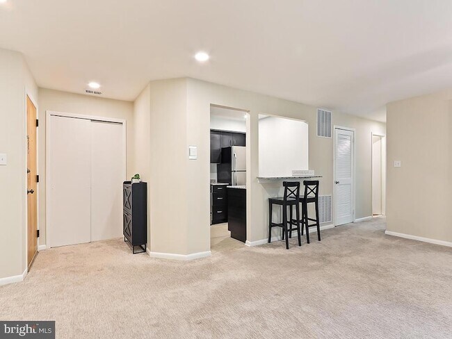 Building Photo - 107 Delamere Dr