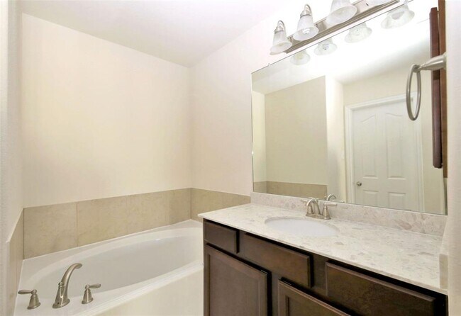 Building Photo - 3504 Cortona Ln