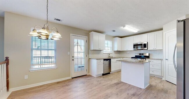Building Photo - 4431 Prather Son Dr