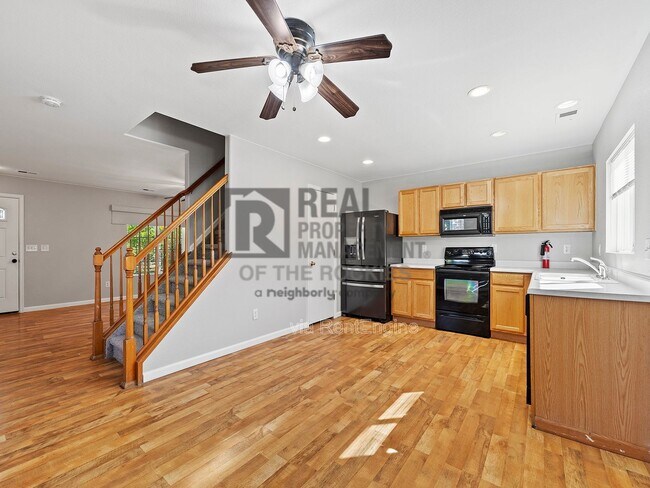 Building Photo - 6803 Brittany Dr