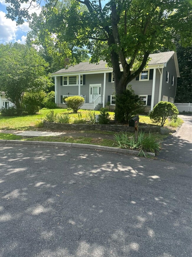 Building Photo - 63 Delo Dr