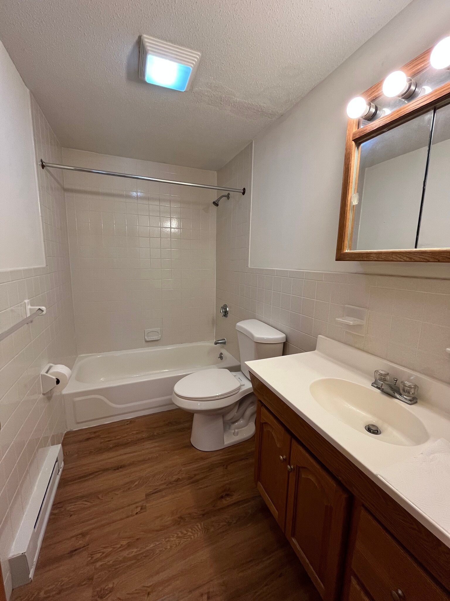 Building Photo - 95 Shawn Dr