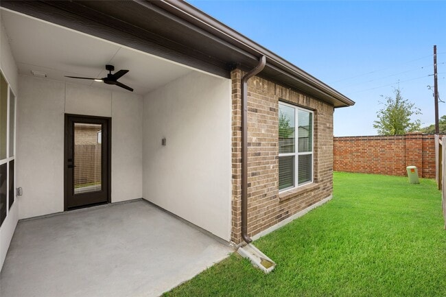 Building Photo - 2710 Bronze Vis Dr