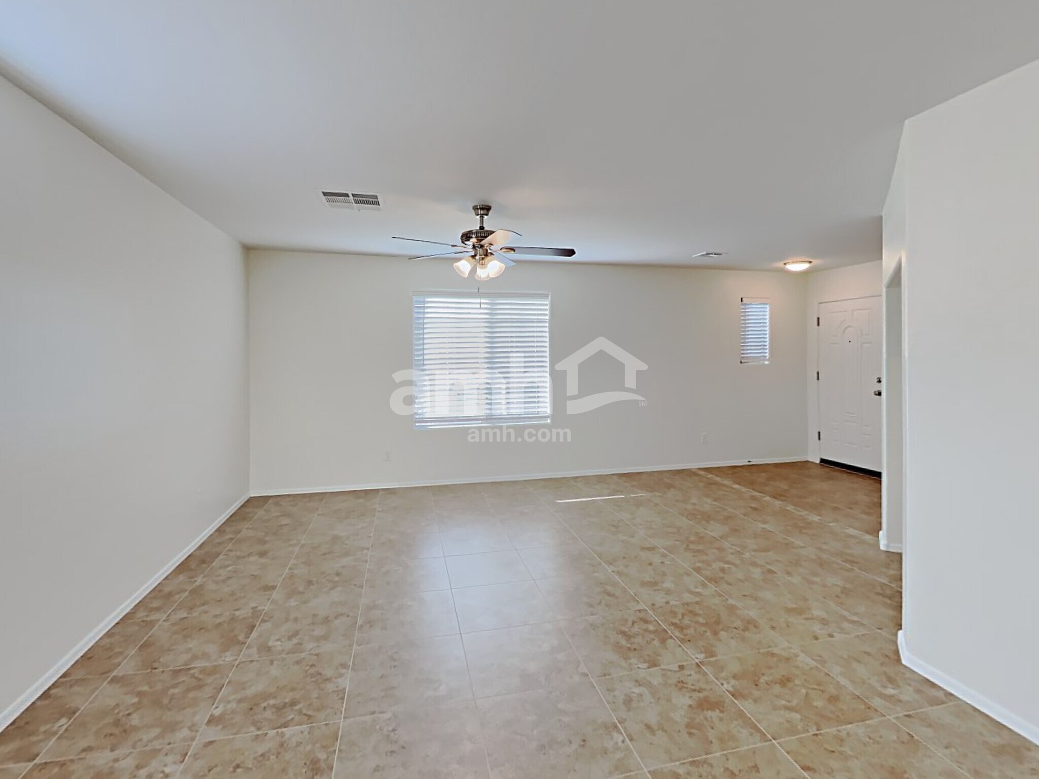 Building Photo - 1871 S Balboa Dr