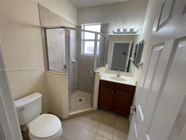 Building Photo - 17127 SW 96th St