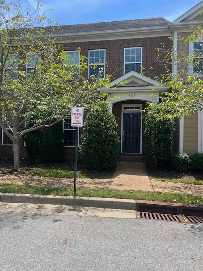 Building Photo - 3 bedroom/2.5 Bathroom Sugar Valley Townhome