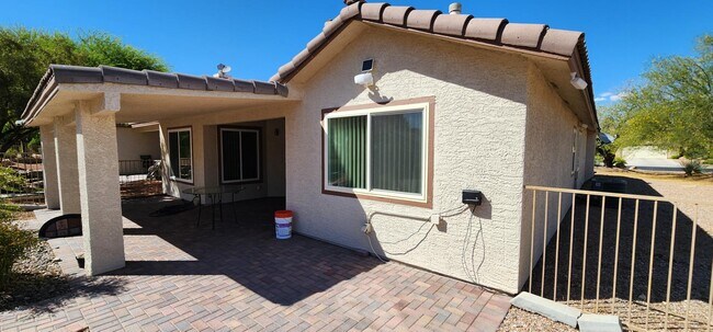 Building Photo - 5213 Orchard Hills Ave