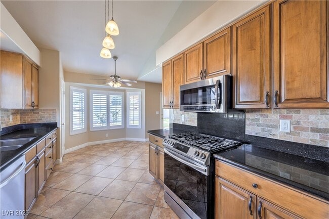 Building Photo - 3024 N Red Bay Way