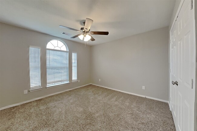 Building Photo - 3256 Rachel Ln