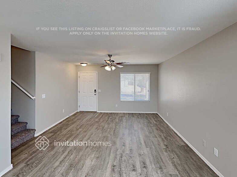 Building Photo - 1237 E Dust Devil Dr