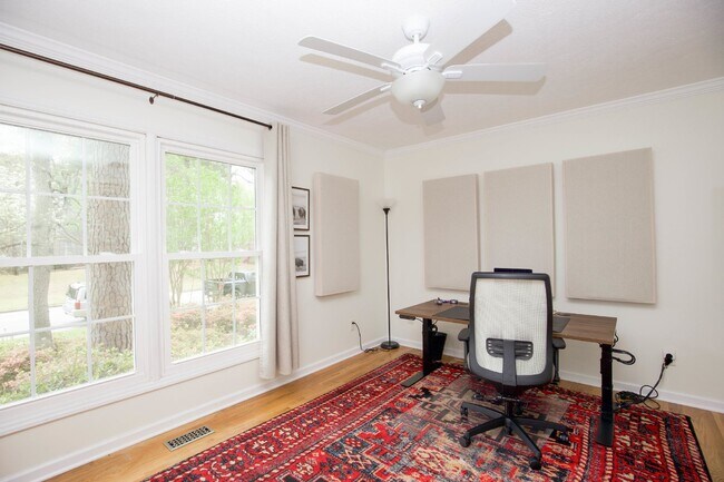 Building Photo - Spacious 3 Bedroom Home in Fayetteville, NC - Perfect for Family Living!