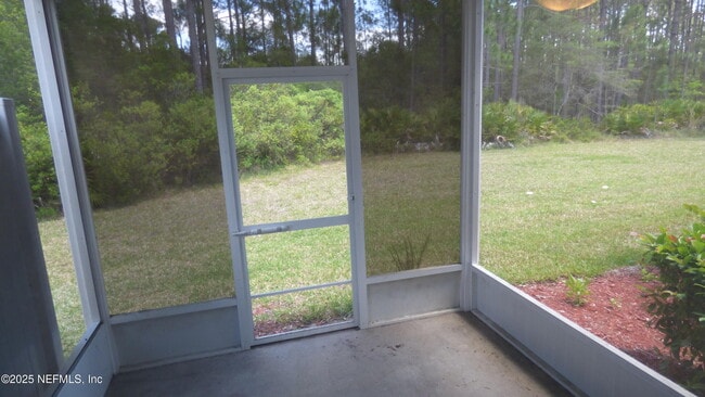 Building Photo - 8702 Ribbon Falls Ln