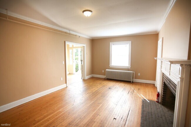 Building Photo - 10 br, 4 bath House - 619 Cabell Avenue